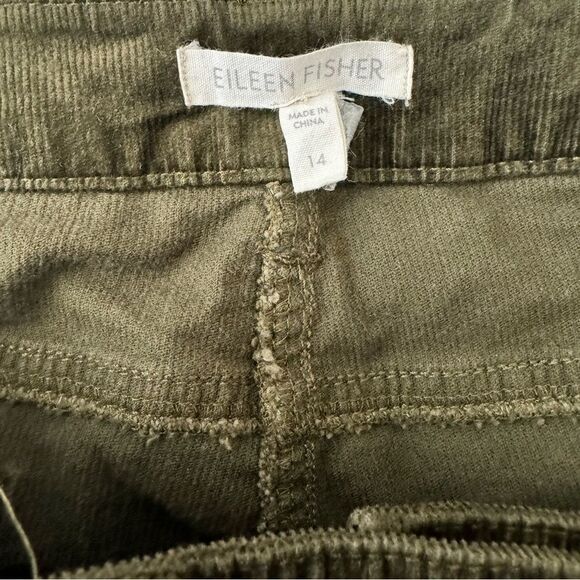 Eileen Fisher green corduroy jeans size 14 - Picture 5 of 5